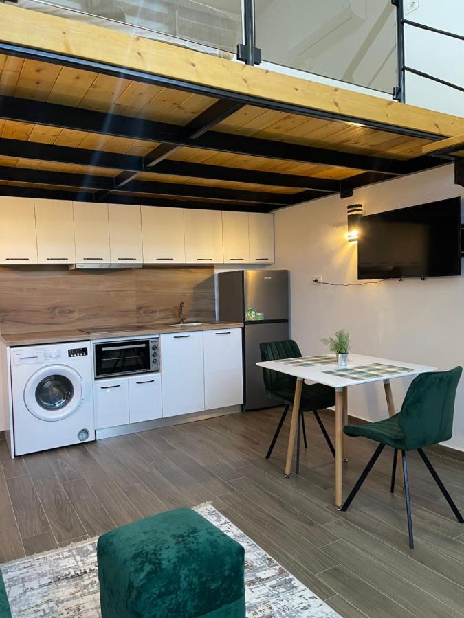 D&E Apartaments Тирана Экстерьер фото